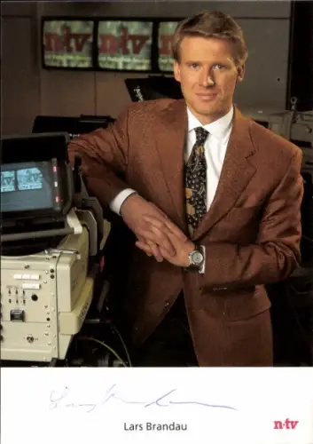 Ak Nachrichtensprecher Lars Brandau, Portrait, Autogramm, N-TV