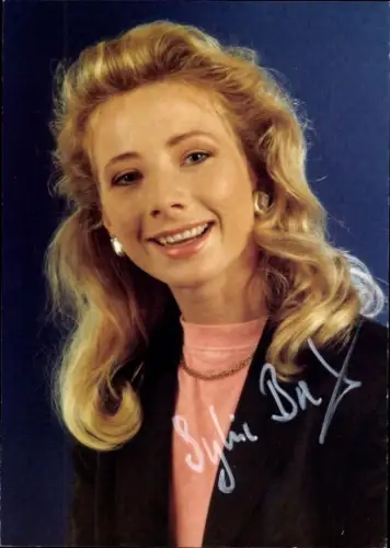 Autogrammkarte Moderatorin Sylvia Brecko, Portrait, Autogramm