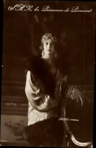 Ak Marie José von Belgien, Prinzessin von Piemont, Portrait