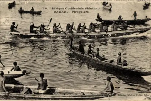 Ak Dakar Senegal, Piroguiers, Afrique Occidentale, Ruderboote, Afrikaner