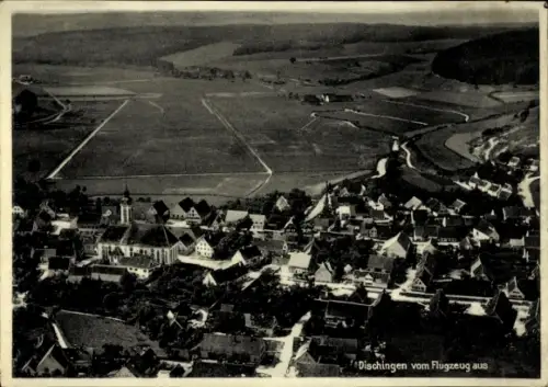 Ak Dischingen in Württemberg, Luftaufnahme von  ländliche Umgebung, Häuseransicht