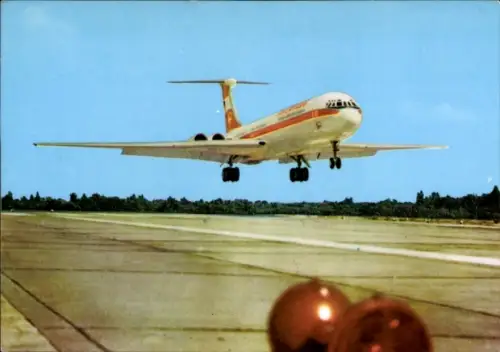 Ak Deutsches Passagierflugzeug Iljuschin Il 62, Interflug, Landung