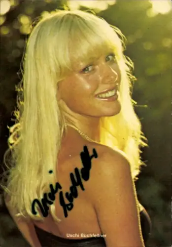 Ak Schauspielerin und Fotomodell Ursula Uschi Buchfellner, Portrait, Autogramm