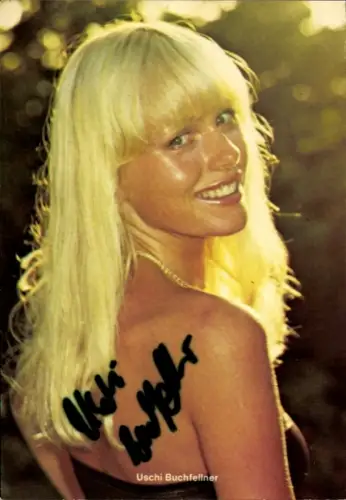 Ak Schauspielerin und Fotomodell Ursula Buchfellner, Uschi Buchfellner, Portrait, Autogramm