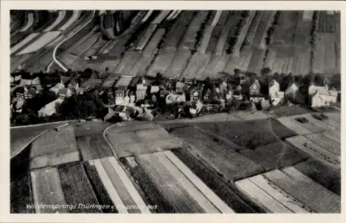 Ak Wildenspring Großbreitenbach in Thüringen, Luftaufnahme von  Thüringen, Felder, Häuser
