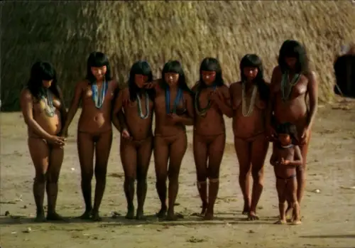 Ak Brasil Nativo, Ganzkörperportrait, barbusig, Danca ritual Yamaricuma