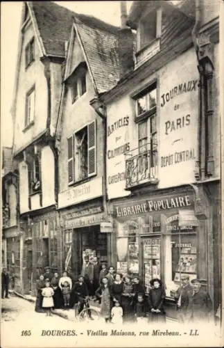 Ak Bourges-Cher, Alte Häuser, Rue Mirebeau