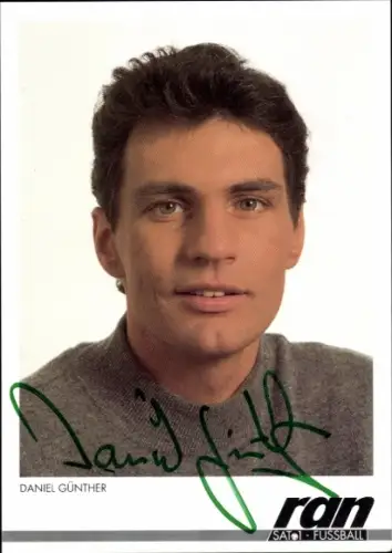 Autogrammkarte Moderator Daniel Günther, Portrait, Autogramm