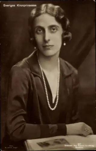 Ak Kronprinzessin Louise Mountbatten von Schweden