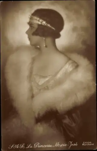 Ak Marie José von Belgien, Königin von Italien, Portrait