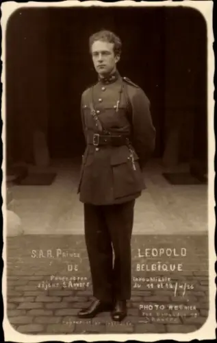 Ak Prinz Leopold von Belgien, Portrait