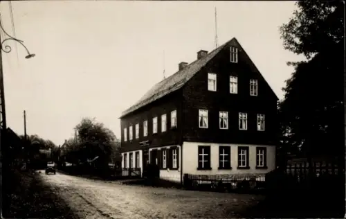 Foto Ak Lößnitz Lössnitz im Erzgebirge, Konsumverein Vorwärts, Geschäftshaus