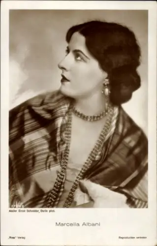 Ak Schauspielerin Marcella Albani, Portrait