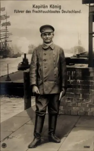Ak Kapitän Paul König, Führer des Frachttauchbootes Deutschland, Standportrait