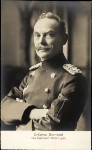 Ak Bernhard, Erbprinz von Sachsen-Meiningen, Portrait in Uniform