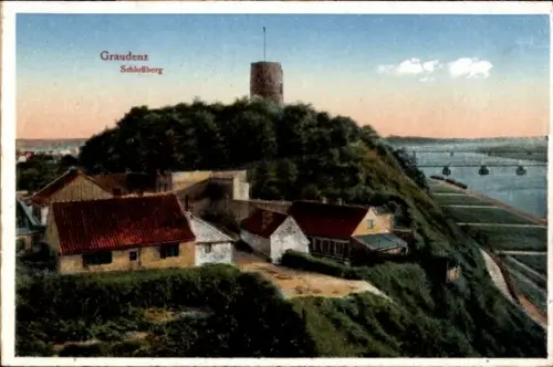 Ak Grudziądz Graudenz Westpreußen,  Schloßberg, Hügel mit Turm, Häuser, Fluss