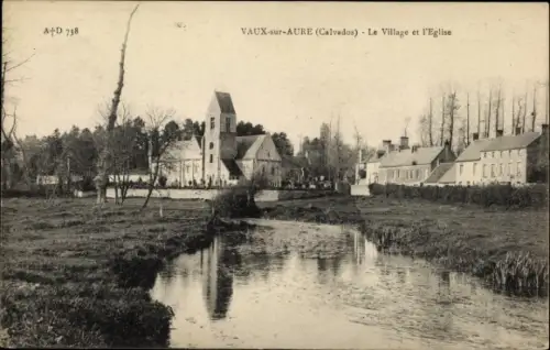 Ak Vaux sur Aure Calvados, Le Village et l'Eglise
