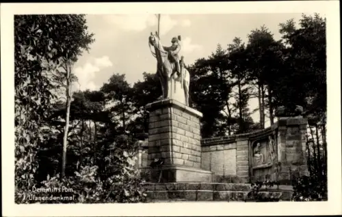 Ak Demmin in Vorpommern, Ulanendenkmal