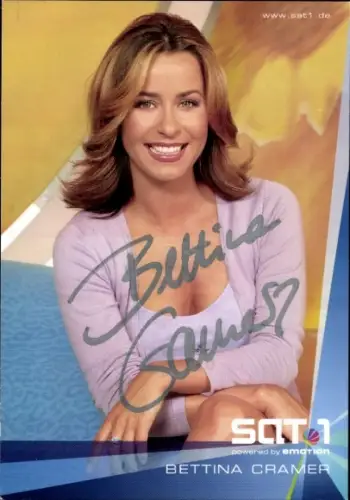 Autogrammkarte Moderatorin Bettina Cramer, Portrait, Autogramm