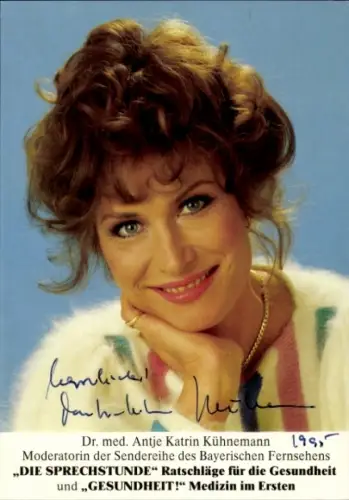 Autogrammkarte Moderatorin Dr. Antje Katrin Kühnemann, Portrait, Autogramm