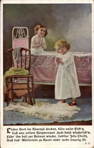 Künstler Ak Zwei kleine Mädchen beim Abendgebet für den Vater im Krieg, 1. WK