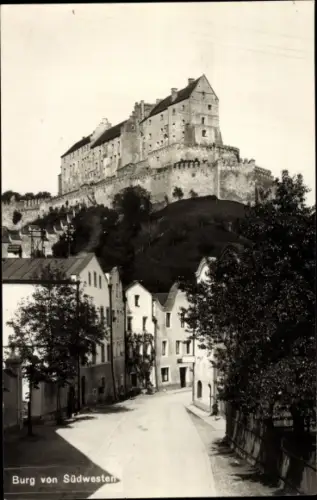 Foto Ak Burghausen im Kreis Altötting Oberbayern, Blick hoch zur Burg