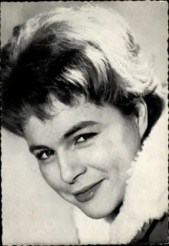 Ak Schauspielerin und Sängerin Conny Froboess, Portrait, Autogramm