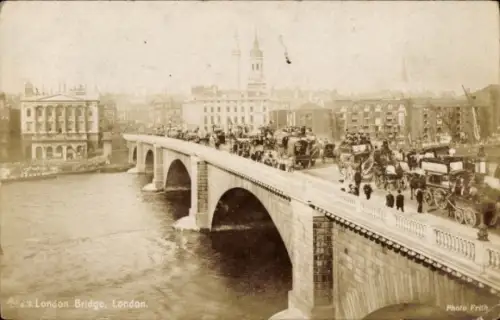 PC London City England, London Bridge