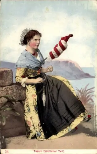Ak Kanton Tessin Ticino Schweiz, Frau in Tracht, Spindel