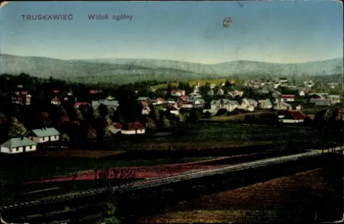 Ak Truskawez Truskawiec  Ukraine,  allgemeiner Blick, Häuser, Landschaft