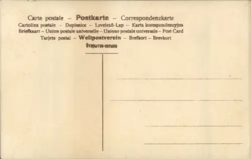 Ak Mädchen mit Puppe, Portrait