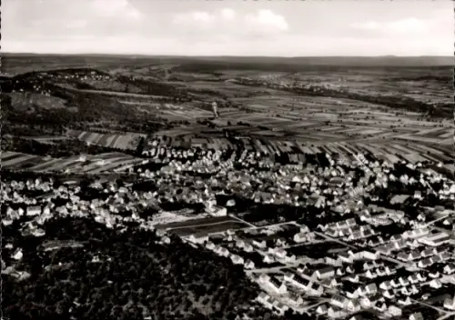 Ak Gerlingen in Württemberg, Luftaufnahme von  viele Dächer, Felder im Hintergrund