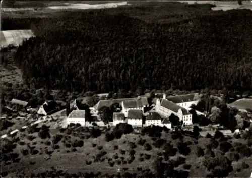 Ak Kirchberg Sulz am Neckar, Luftaufnahme des Klosters, Berneuchener Haus