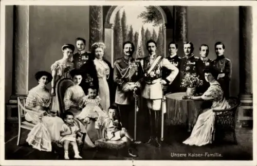 Ak Kaiser-Familie, Kaiser Wilhelm II., Kaiserin Auguste Viktoria, Kronprinz Wilhelm