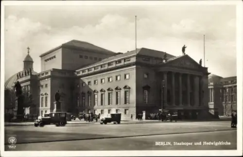 Ak Berlin Mitte, Staatsoper, Hedwigskirche