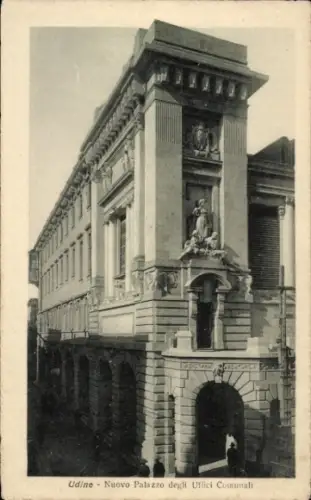 Ak Udine Friuli Venezia Giulia, Nuovo Palazzo degli Uffici Comunali,   Architektur