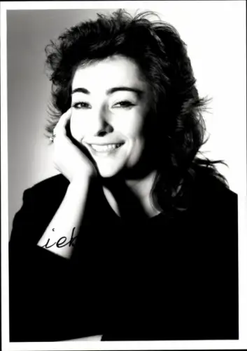 Foto Autogrammkarte Moderatorin Susanne Korda, Portrait, Autogramm