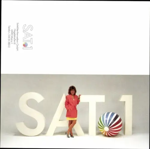 Autogrammkarte Moderatorin Irene Joest, Portrait, Autogramm 