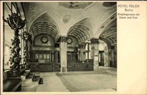 Ak Berlin Mitte, Hotel Adlon, Empfangsraum mit Kasse und Post