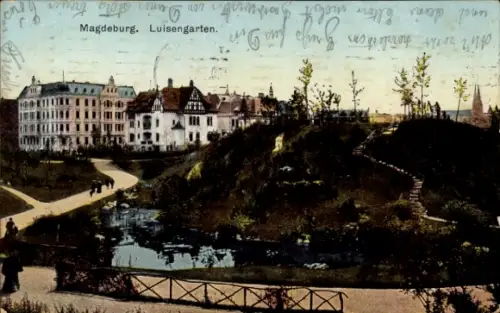 Ak Magdeburg an der Elbe,  Luisengarten, Parklandschaft, Gebäude, Teich, Spaziergänger