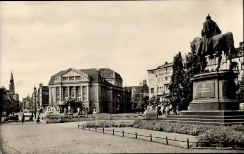 Ak Magdeburg an der Elbe, Kaiser Wilhelm Platz, Denkmal