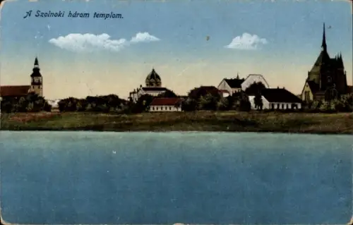 Ak Szolnoki Ungarn, Blick a. Ort mit Synagoge, Kirchen