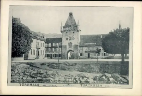 Ak Turckheim Türkheim Elsass Haut Rhin, Türkheim, Turckheim, Uhrturm,  Gebäude, Schwarz-Weiß-Foto