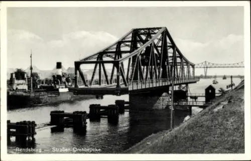 Ak Rendsburg in Schleswig Holstein, Straßen-Drehbrücke