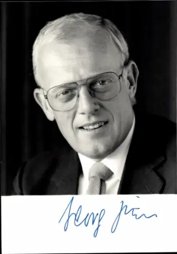 Foto Politiker Dr. Georg Gölter, Portrait, Kultusminister des Landes Rheinland-Pfalz, Autogramm