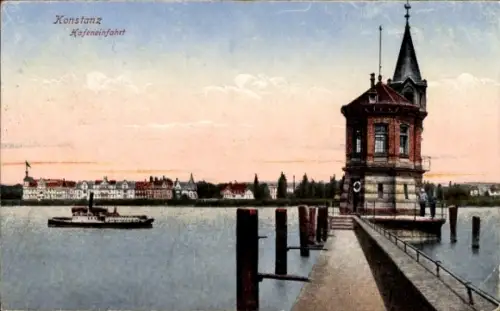 Ak Konstanz am Bodensee,  Hafeneinfahrt, Boot, Pier, Wasser