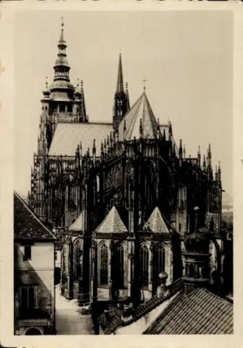 Ak Hradčany Hradschin Praha Prag Tschechien, St. Veitsdom,  gotische Architektur, Schwarz-Weiß-Fo