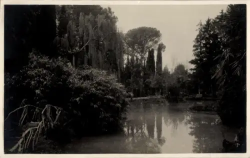 Ak Riva del Garda Trentino, Park des Hotels Seevilla