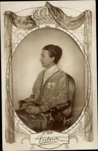 Passepartout Ak Königin Victoria von Schweden, Portrait