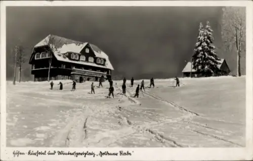 Ak Furtwangen im Schwarzwald, Höhen-Kurhotel und Wintersportplatz Goldener Rabe
